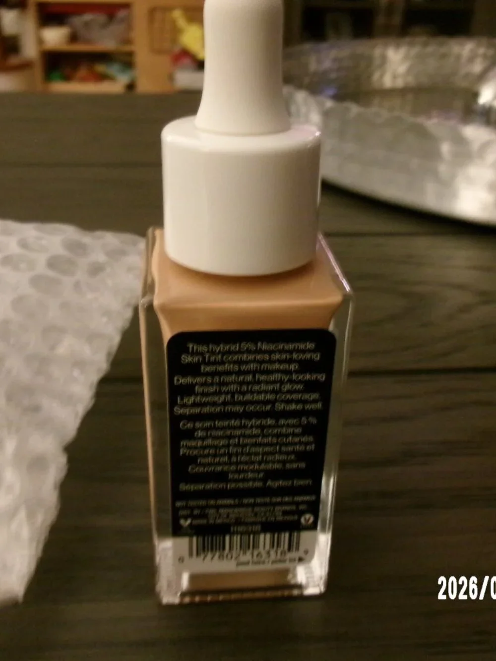 wet n wild Bare Focus Skin Tint, 5% Niacinamide Enriched, Buildable Sheer BUFF